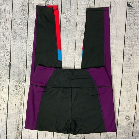 VICTORIA’S SECRET SPORT Color block leggings - Picture 2 of 4